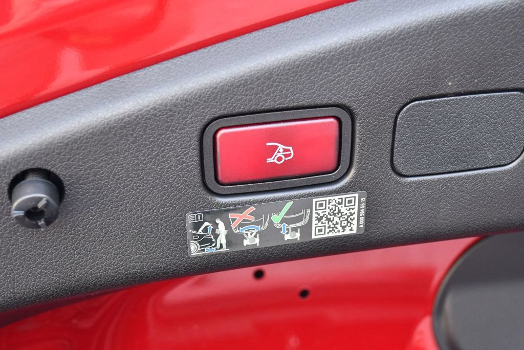 Used 2024 Mercedes-Benz CLE 300 4MATIC Cabriolet image 17