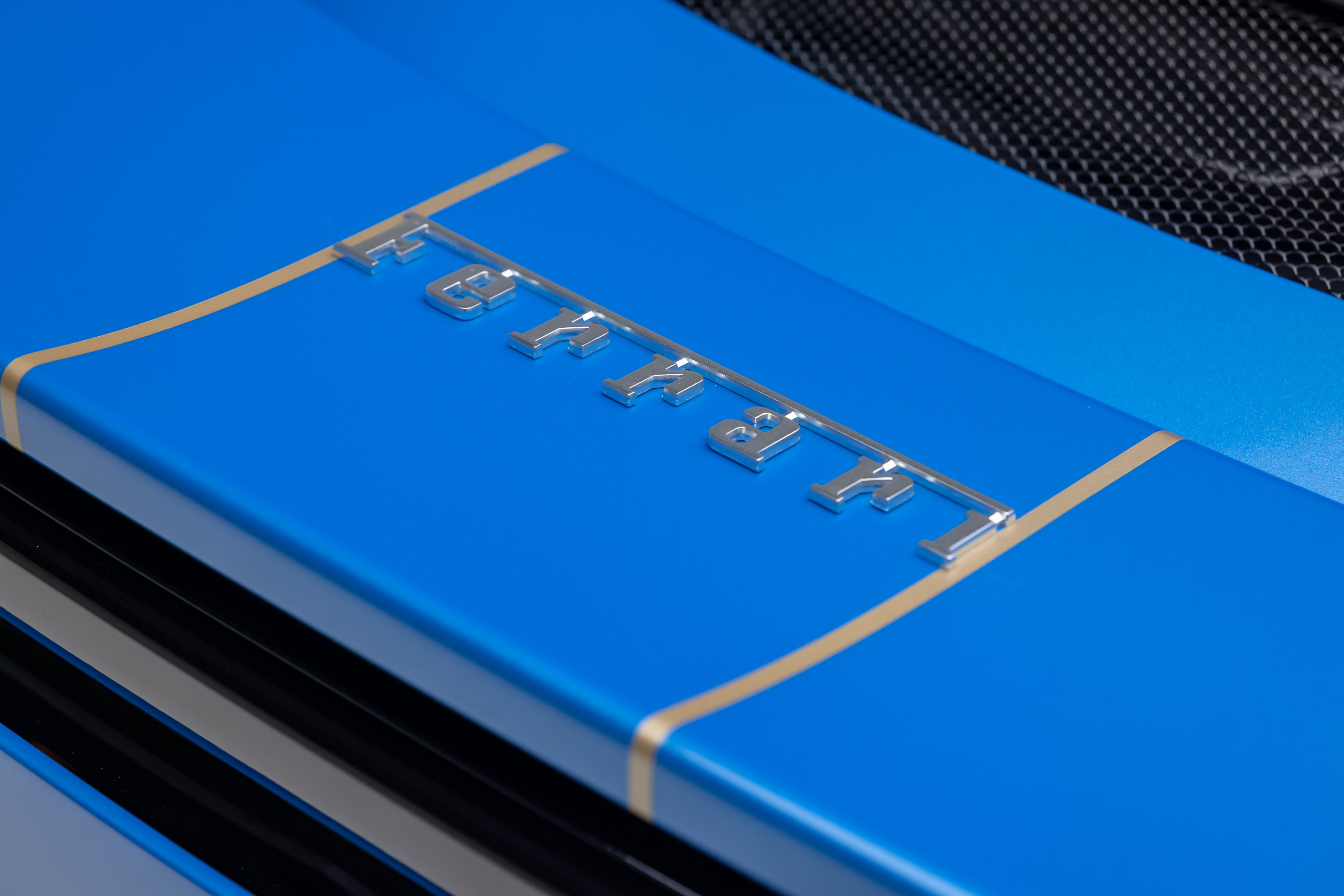 Used 2024 Ferrari 296 GTS RWD image 21