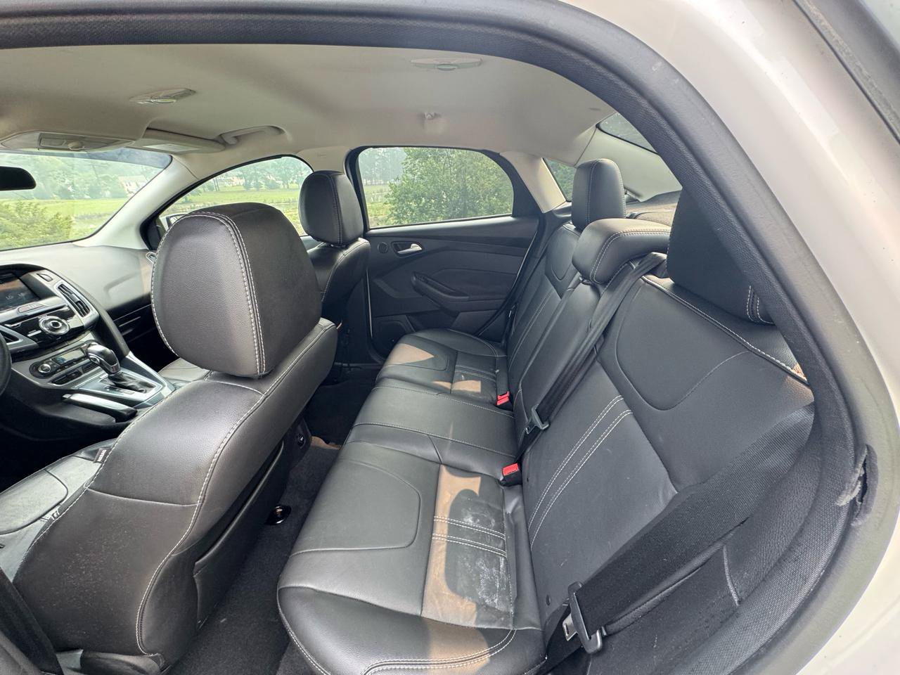 Used 2014 Ford Focus Titanium FWD image 15