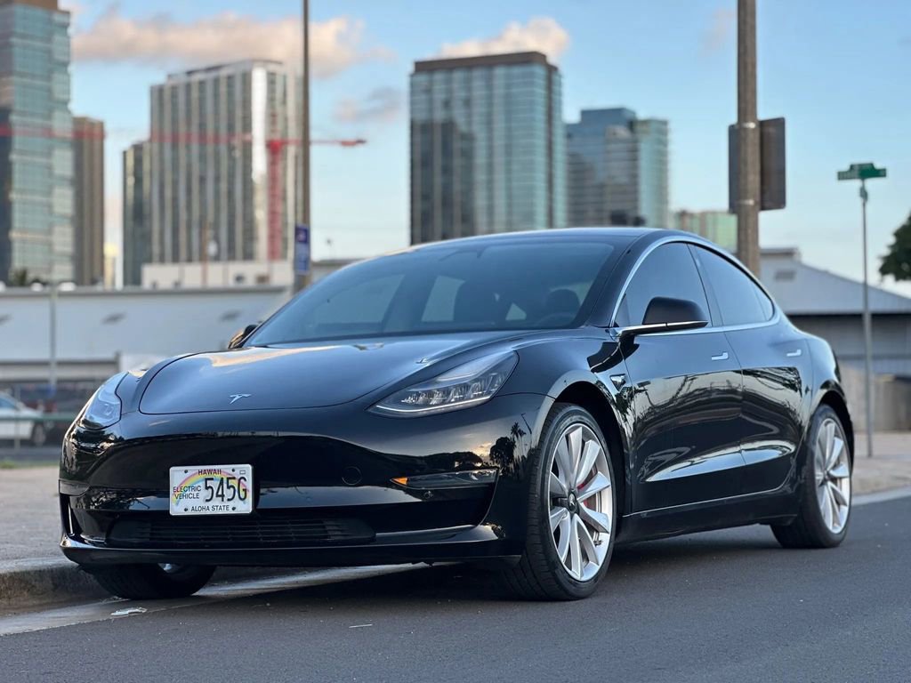 Used 2019 Tesla Model 3 Standard Range image 1