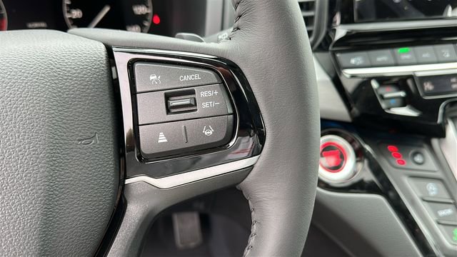 New 2026 Honda Odyssey Touring image 13