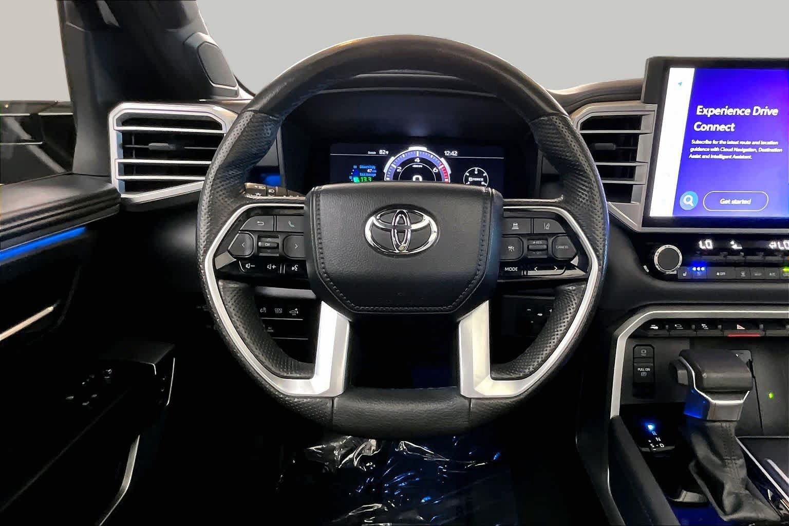 Used 2024 Toyota Tundra Platinum AWD/4WD image 6