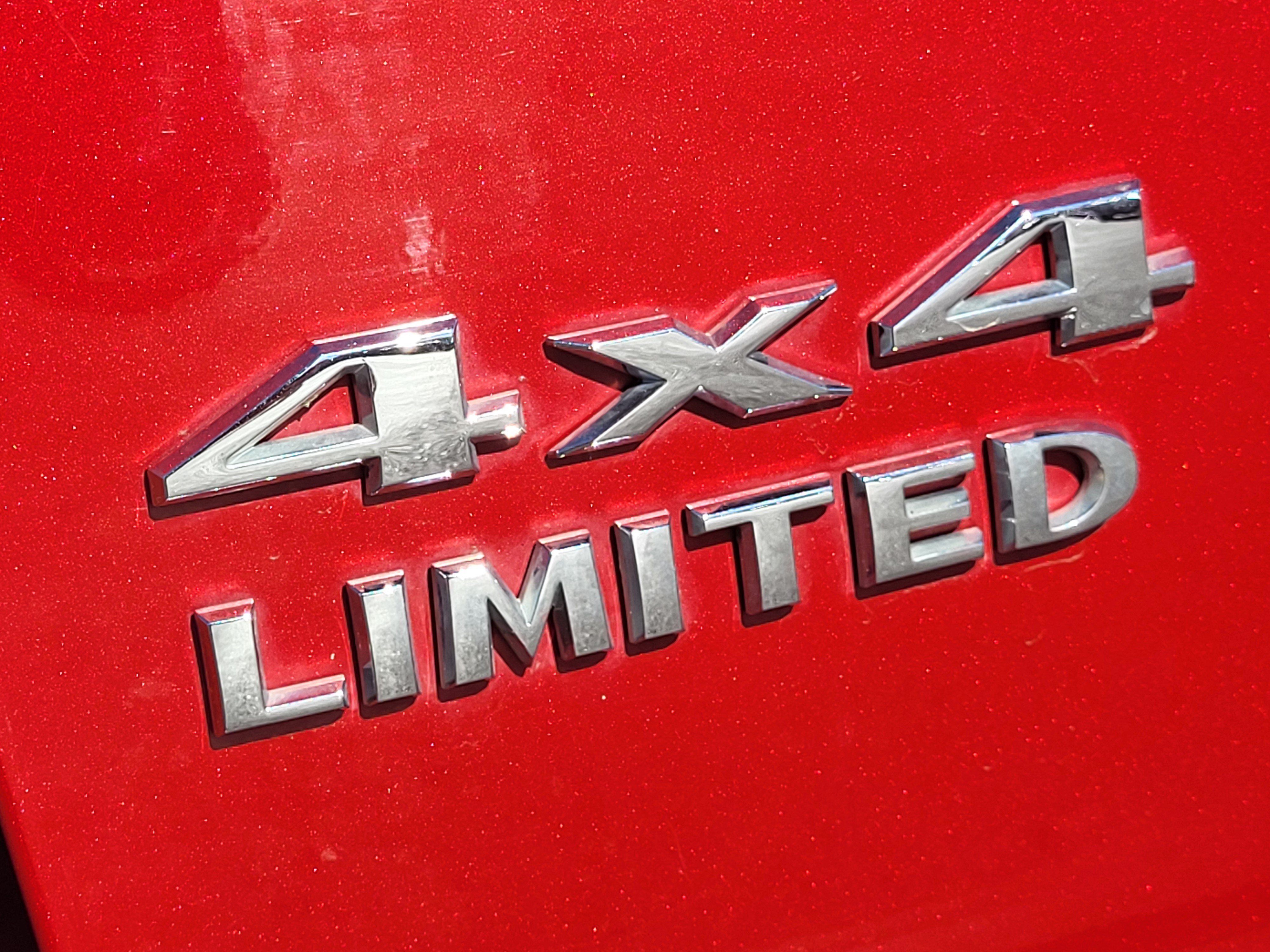 Used 2006 Jeep Grand Cherokee Limited AWD/4WD image 15