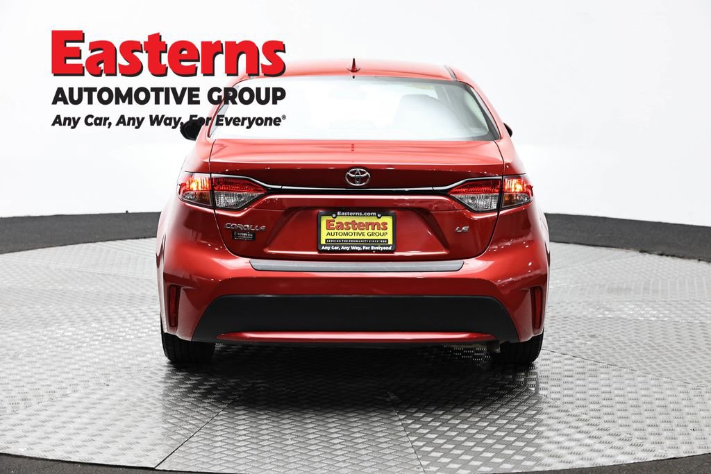 Used 2020 Toyota Corolla LE w/ LE Premium Package FWD image 6