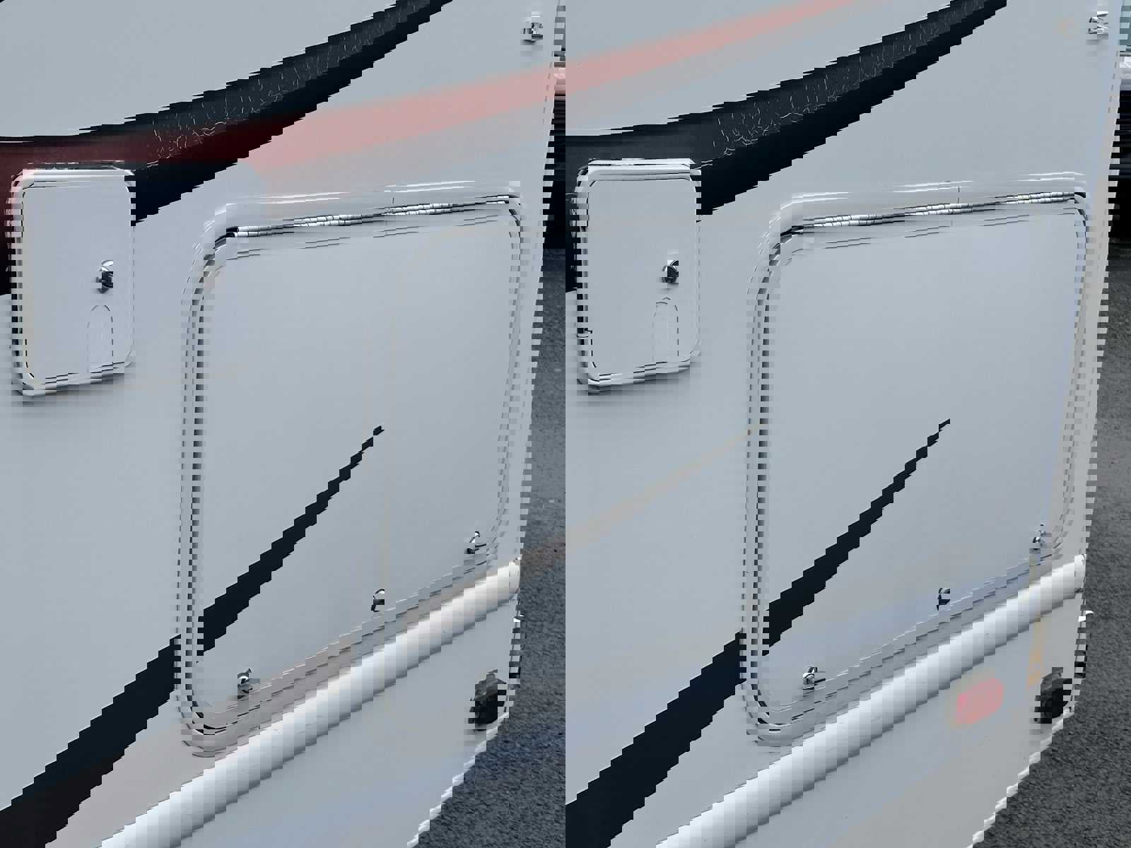 Used 2011 Ford E-450 and Econoline 450 Super Duty w/ Motorhome Prep Pkg image 29