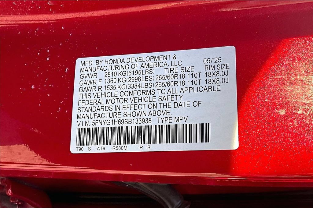 Used 2025 Honda Pilot TrailSport image 16