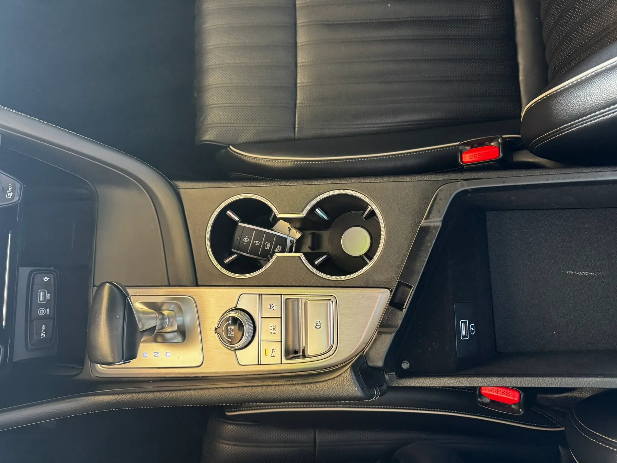 Used 2020 Genesis G70 3.3T w/ Elite Package image 15