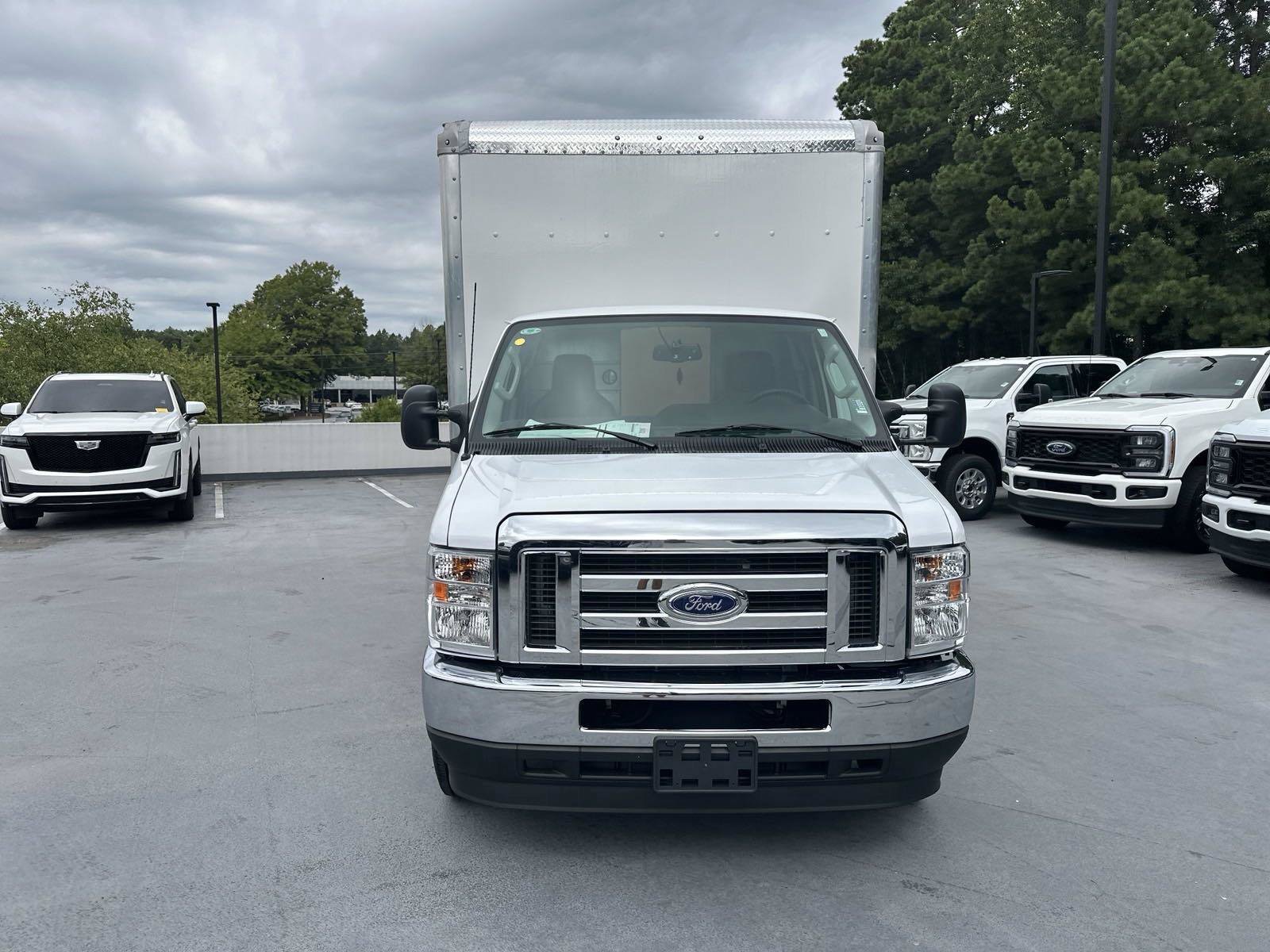 New 2025 Ford E-350 and Econoline 350 Super Duty w/ Power Equipment Group RWD image 2