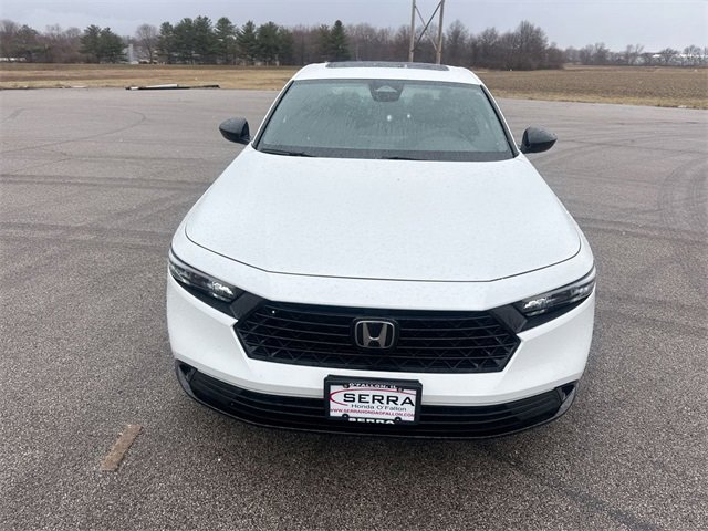 Used 2025 Honda Accord Sport image 16