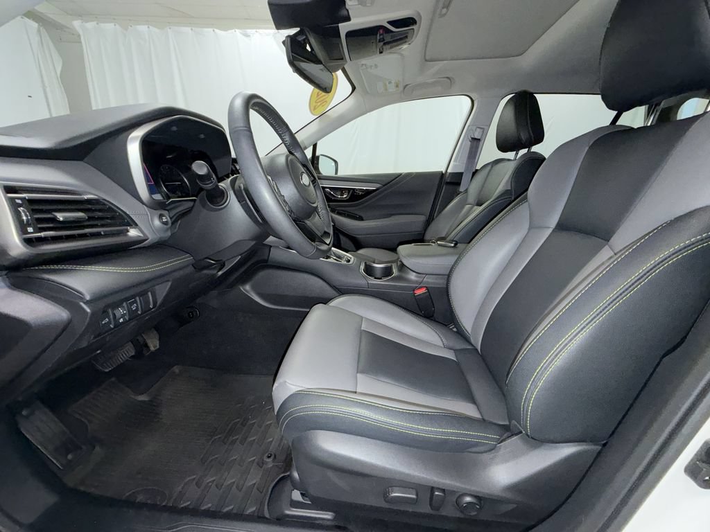 Used 2024 Subaru Outback Onyx Edition AWD/4WD image 11