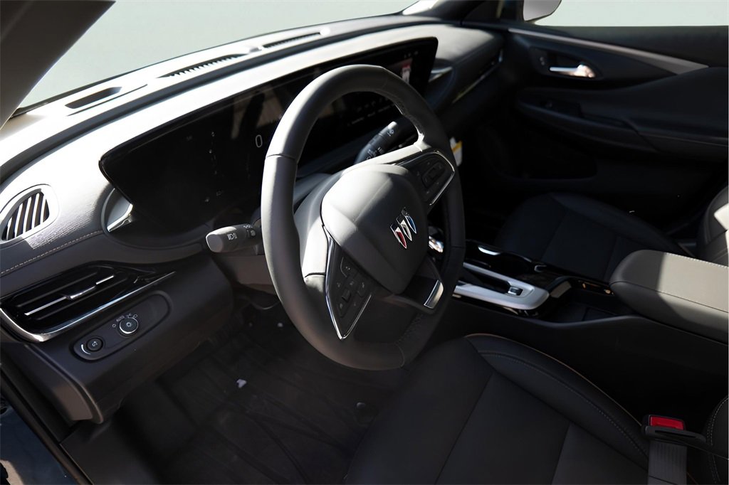 New 2026 Buick Envista Avenir image 8