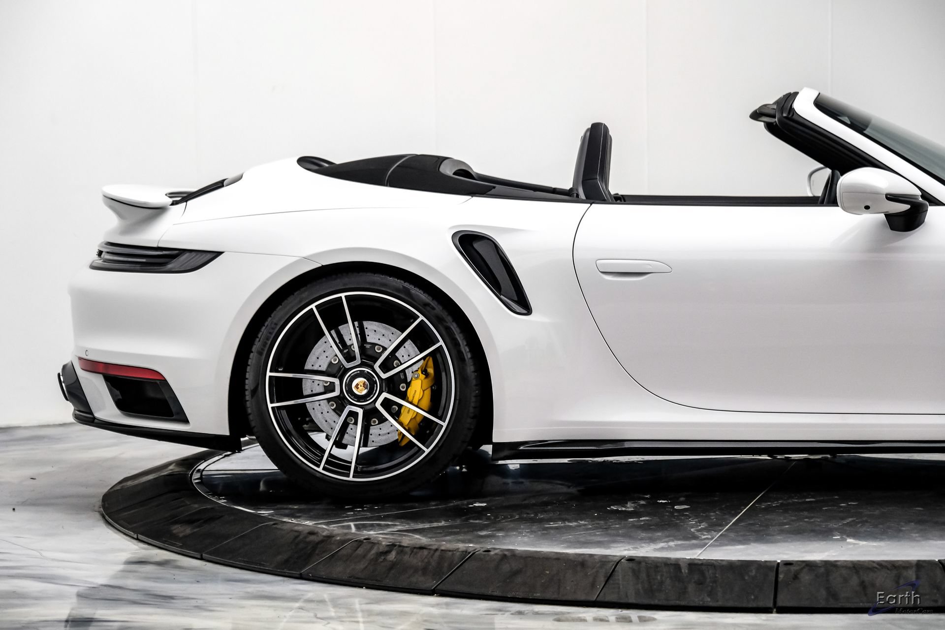 Used 2024 Porsche 911 Turbo S AWD/4WD image 27