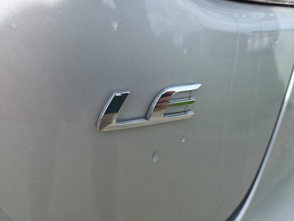 Used 2023 Toyota Corolla LE FWD image 27
