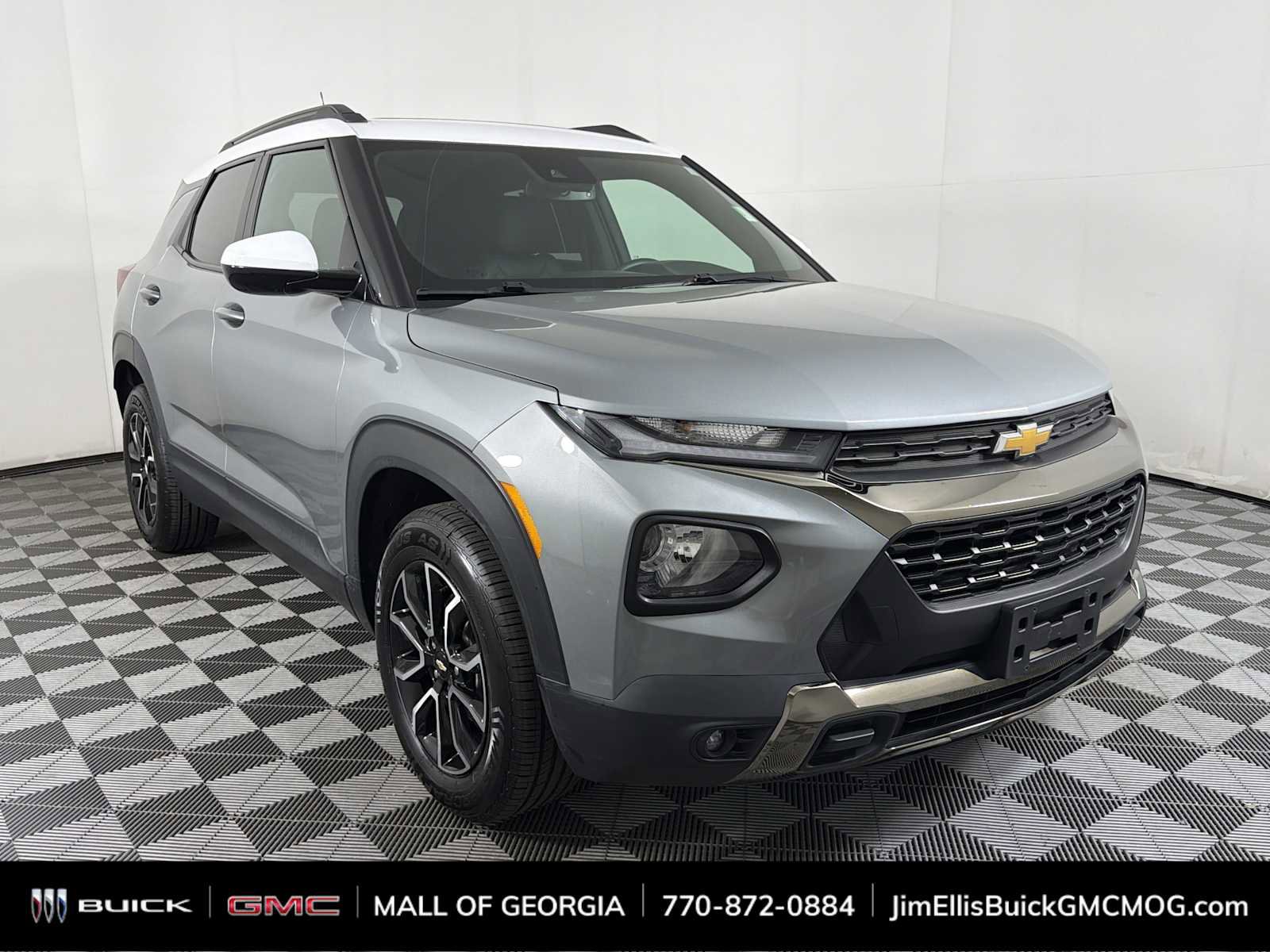 Used 2023 Chevrolet TrailBlazer ACTIV w/ Sun and Liftgate Package