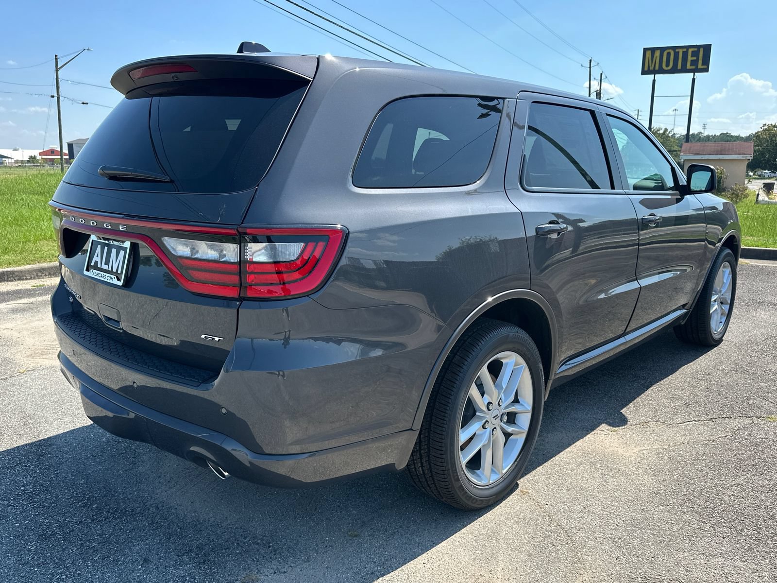 New 2026 Dodge Durango GT w/ Trailer Tow Group IV AWD/4WD image 5