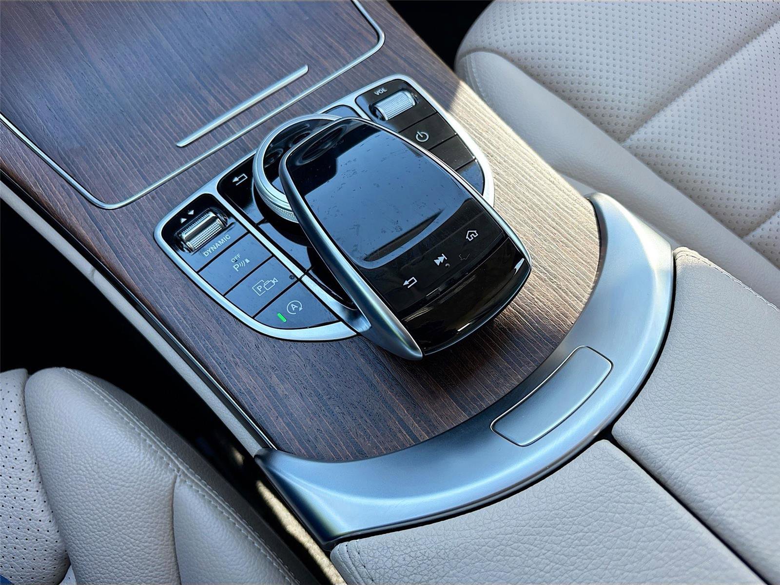 Used 2020 Mercedes-Benz C 300 Sedan image 20