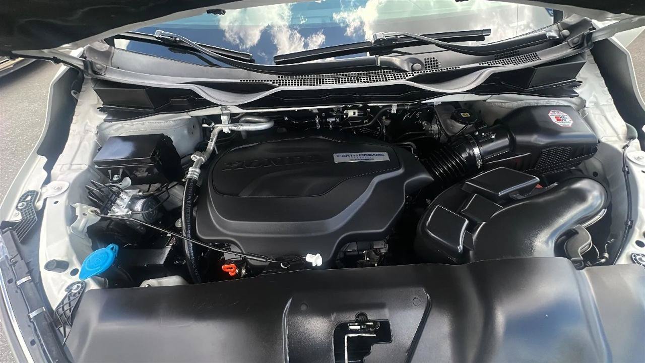 Used 2018 Honda Odyssey Elite image 36