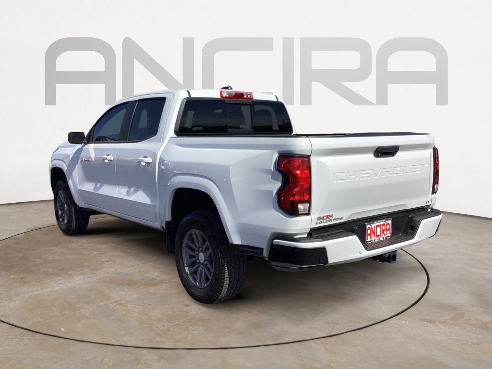 Used 2024 Chevrolet Colorado LT w/ LT Convenience Package II image 12