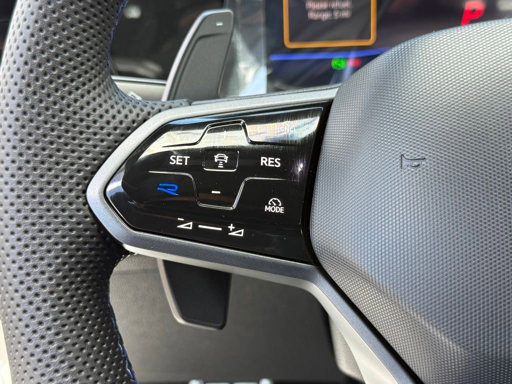 New 2026 Volkswagen Golf R AWD/4WD image 17