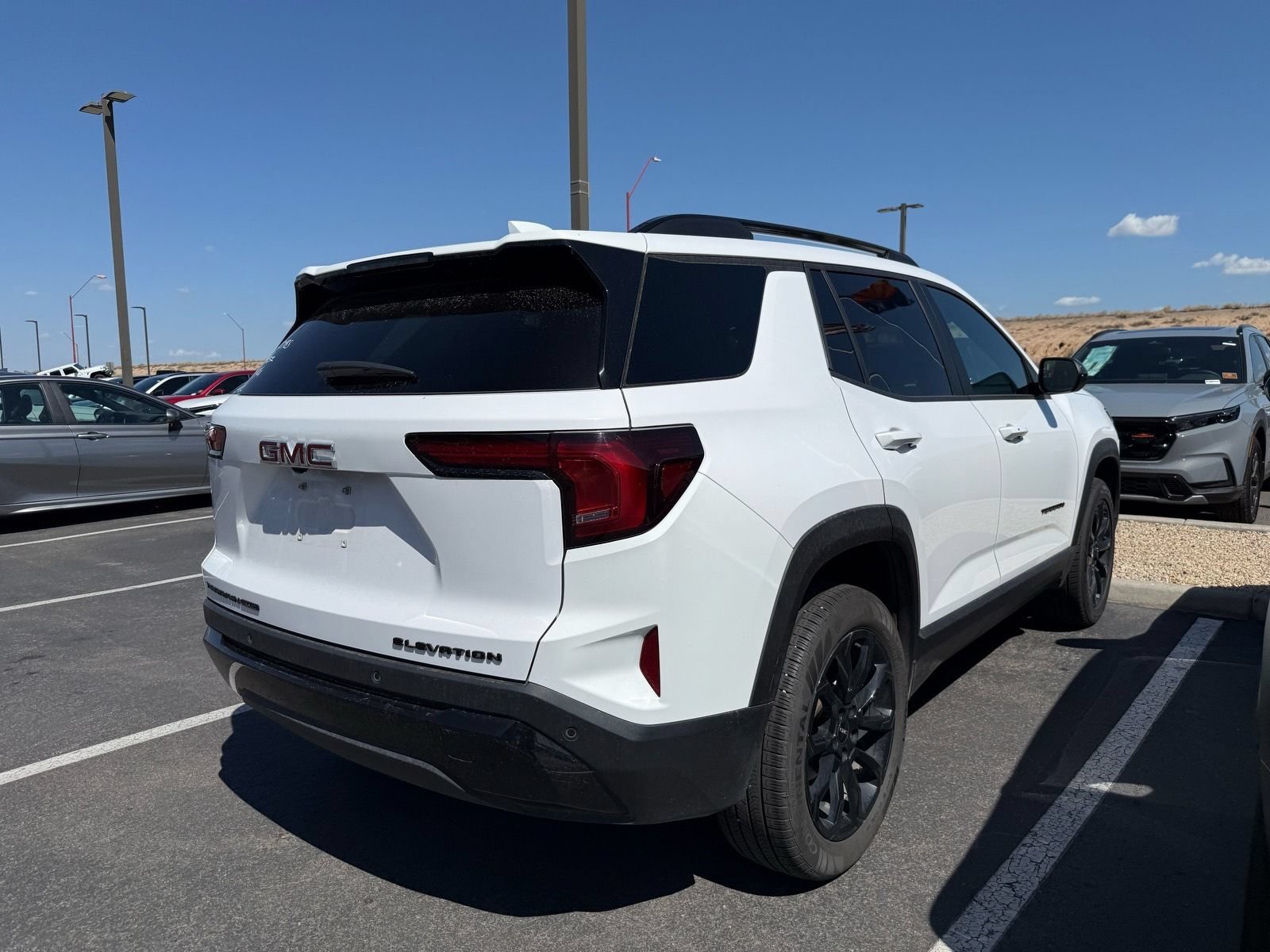 Used 2026 GMC Terrain Elevation w/ Elevation Premium Package AWD/4WD image 4