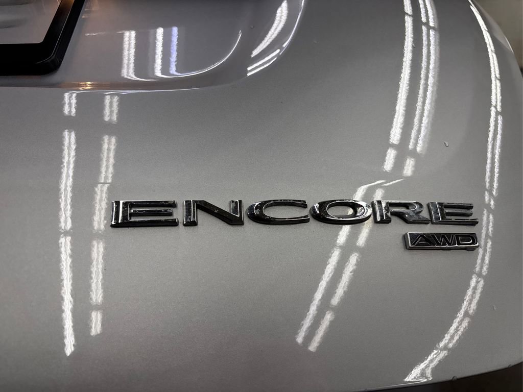 Used 2022 Buick Encore Preferred w/ Safety Package image 14