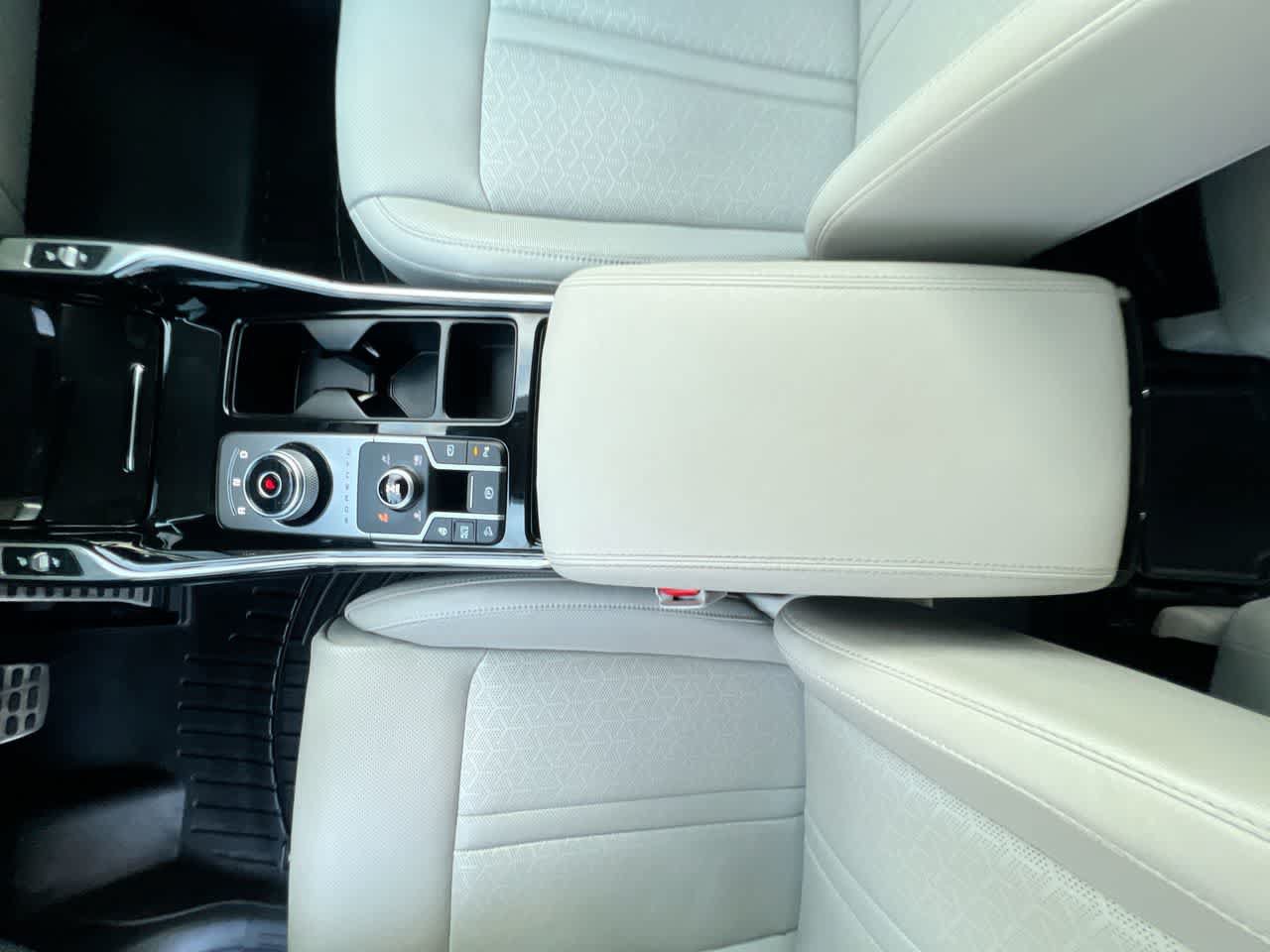 Used 2023 Kia Sorento SX Prestige w/ Panoramic Sunroof Package AWD/4WD image 21