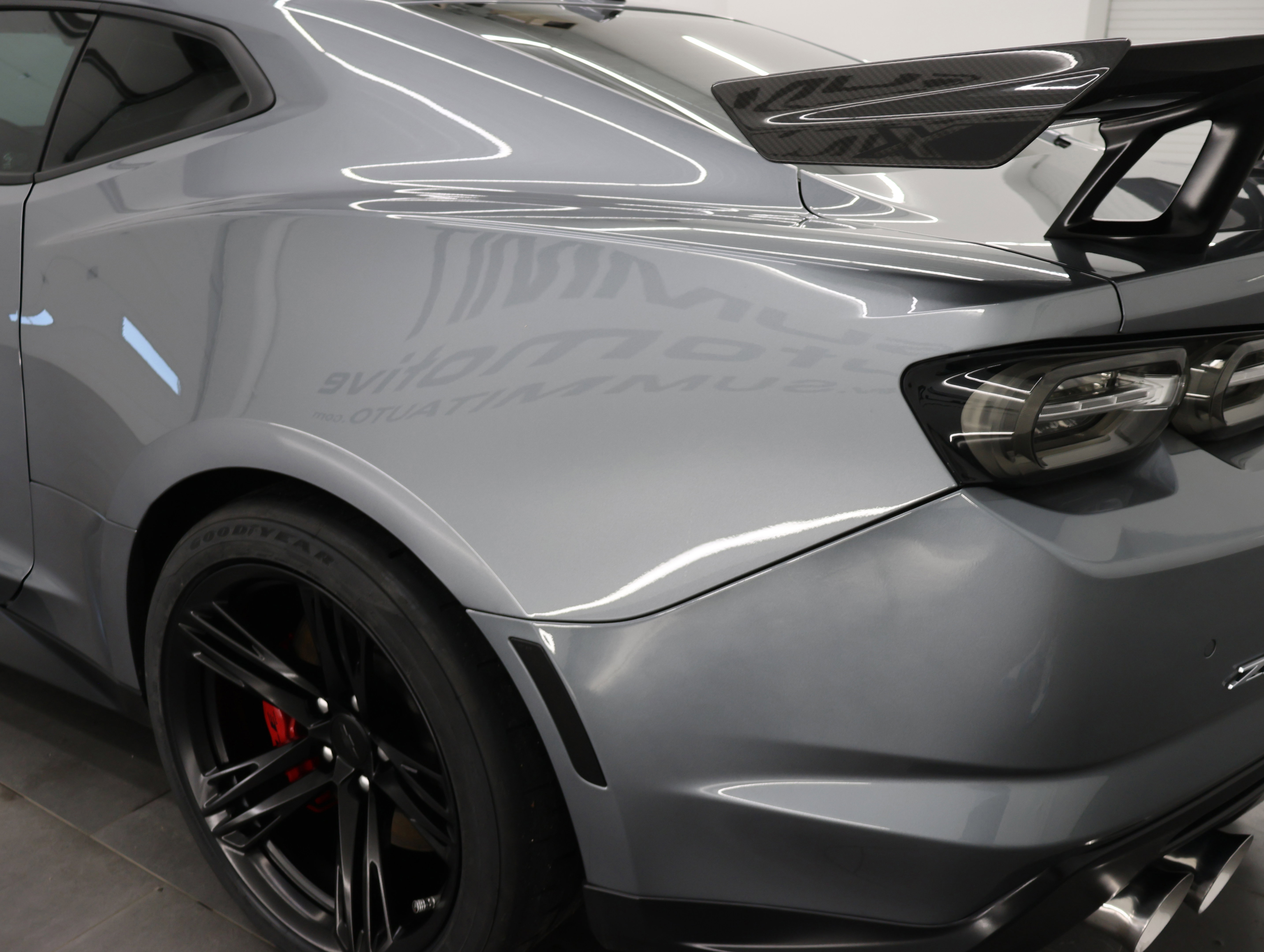 Used 2021 Chevrolet Camaro ZL1 RWD image 31