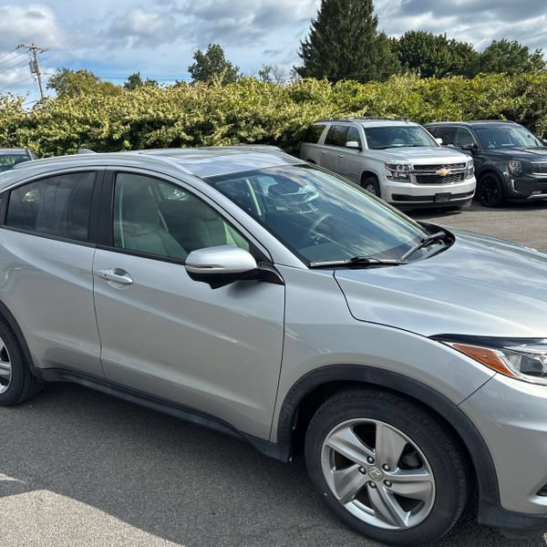 Used 2019 Honda HR-V EX image 7