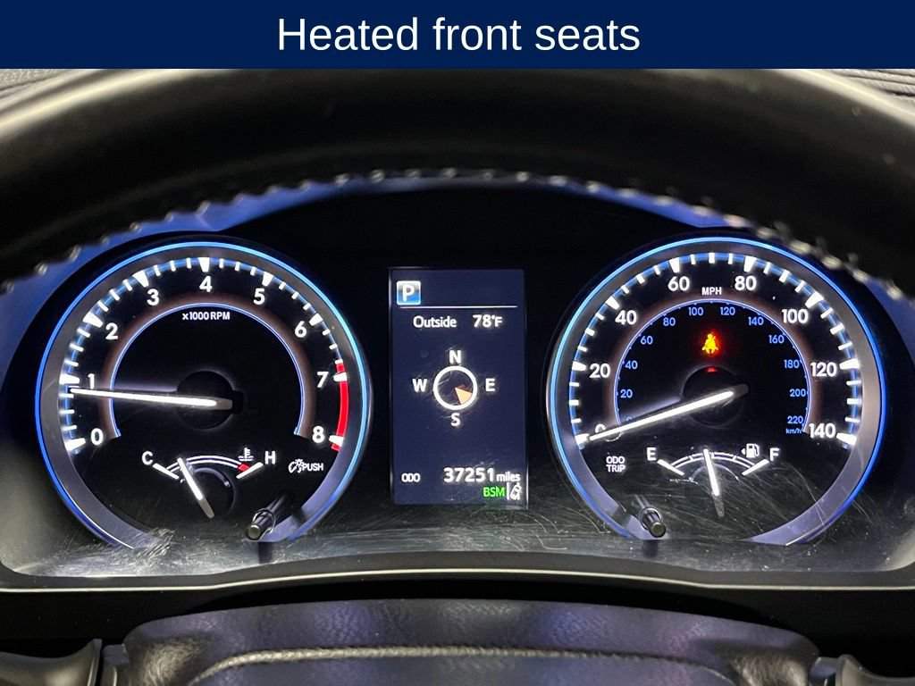 Used 2018 Toyota Highlander XLE AWD/4WD image 23