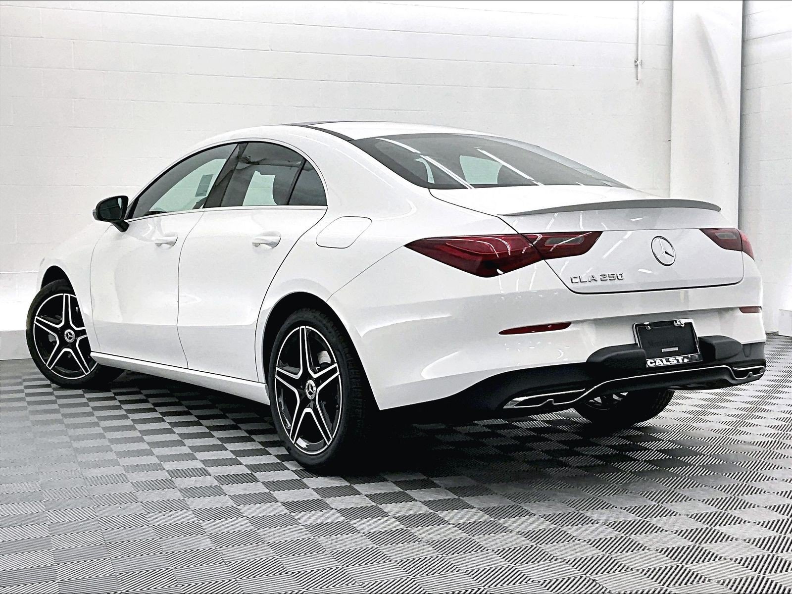 Used 2026 Mercedes-Benz CLA 250 image 2