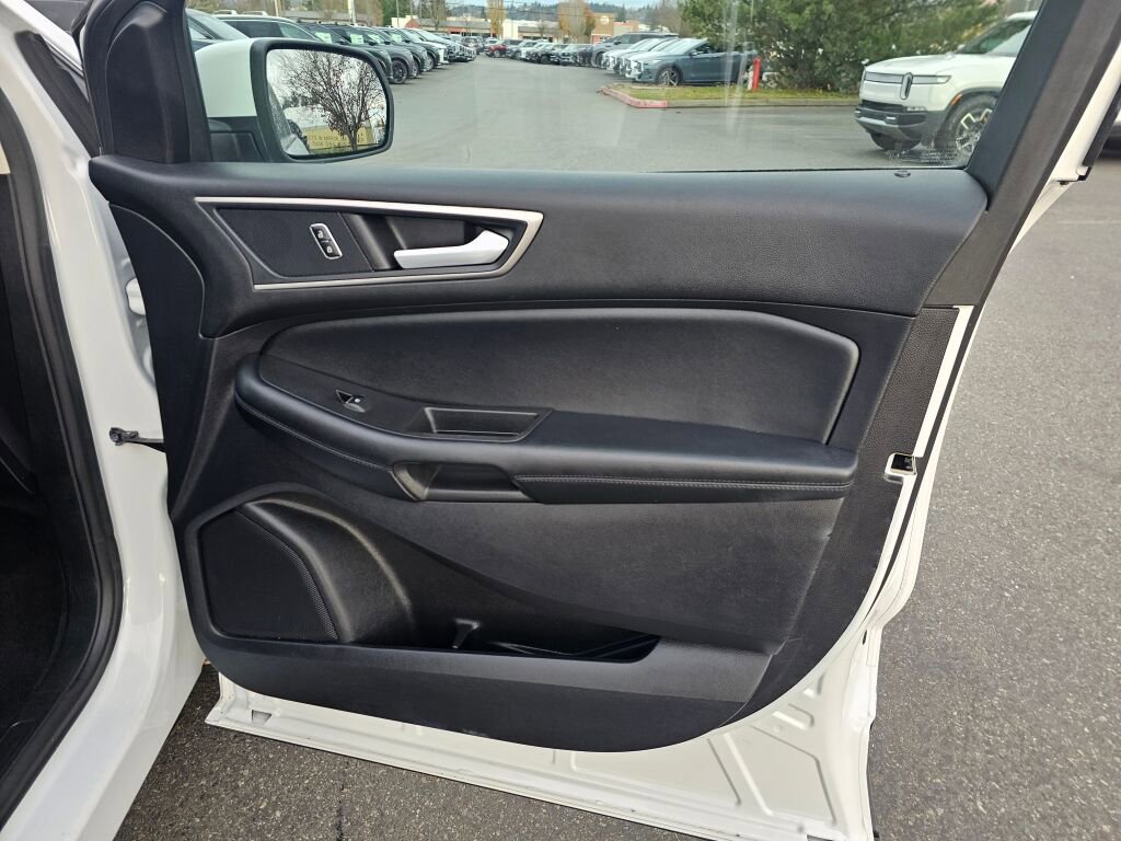 Used 2022 Ford Edge SEL image 10