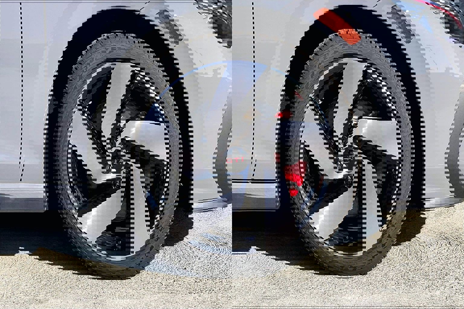 New 2026 Volkswagen GTI S image 10