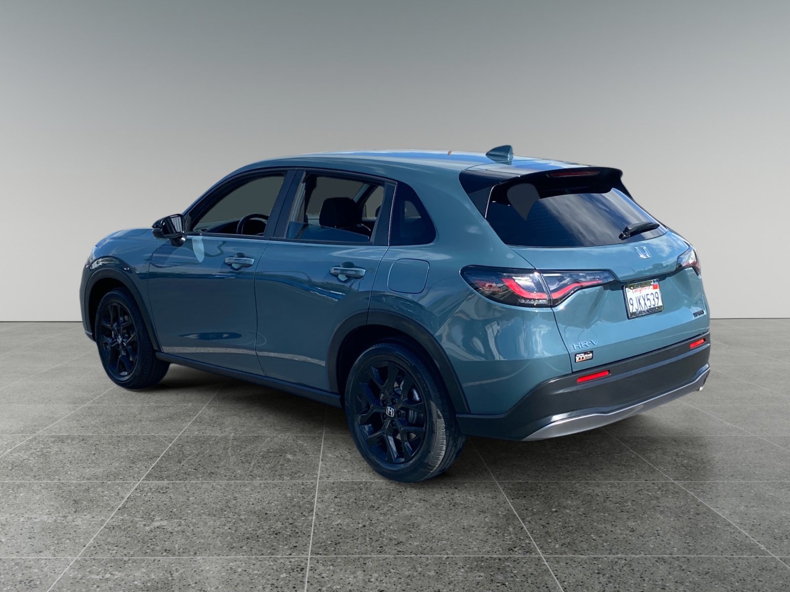 Used 2024 Honda HR-V Sport image 3