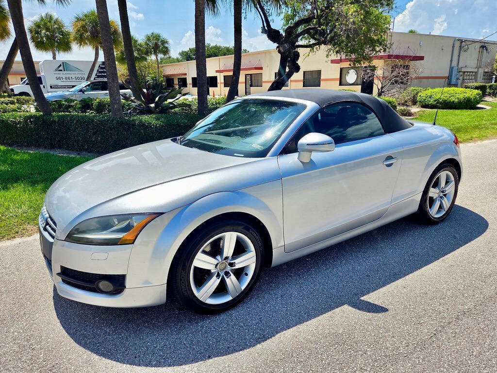 Used 2008 Audi TT 2.0T FWD image 4