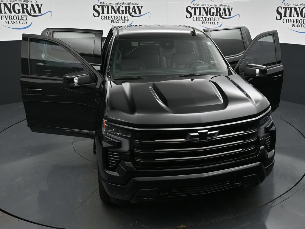 Certified 2025 Chevrolet Silverado 1500 High Country w/ Midnight Edition RWD image 34
