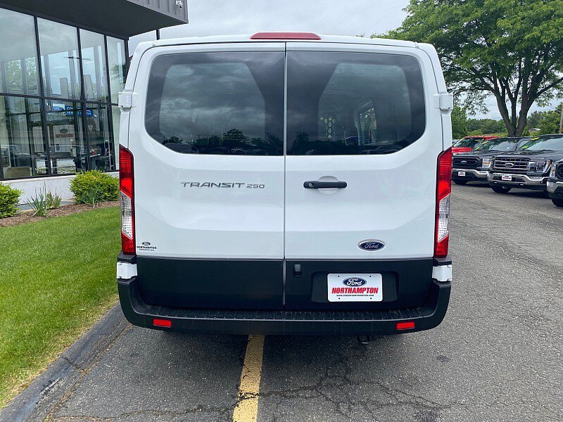 Used 2025 Ford Transit 250 Low Roof w/ Exterior Upgrade Package RWD image 9