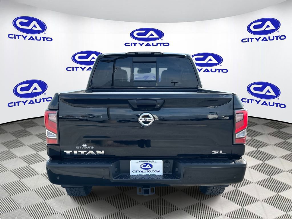 Used 2020 Nissan Titan SL image 5