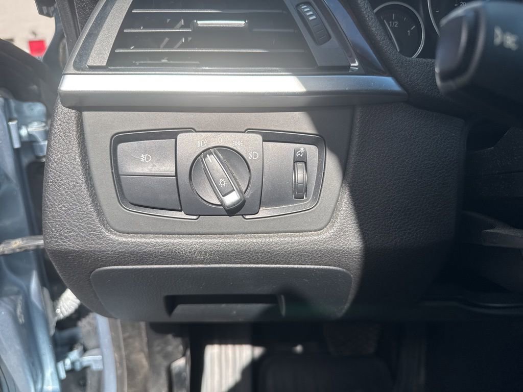 Used 2015 BMW 428i xDrive Convertible image 35