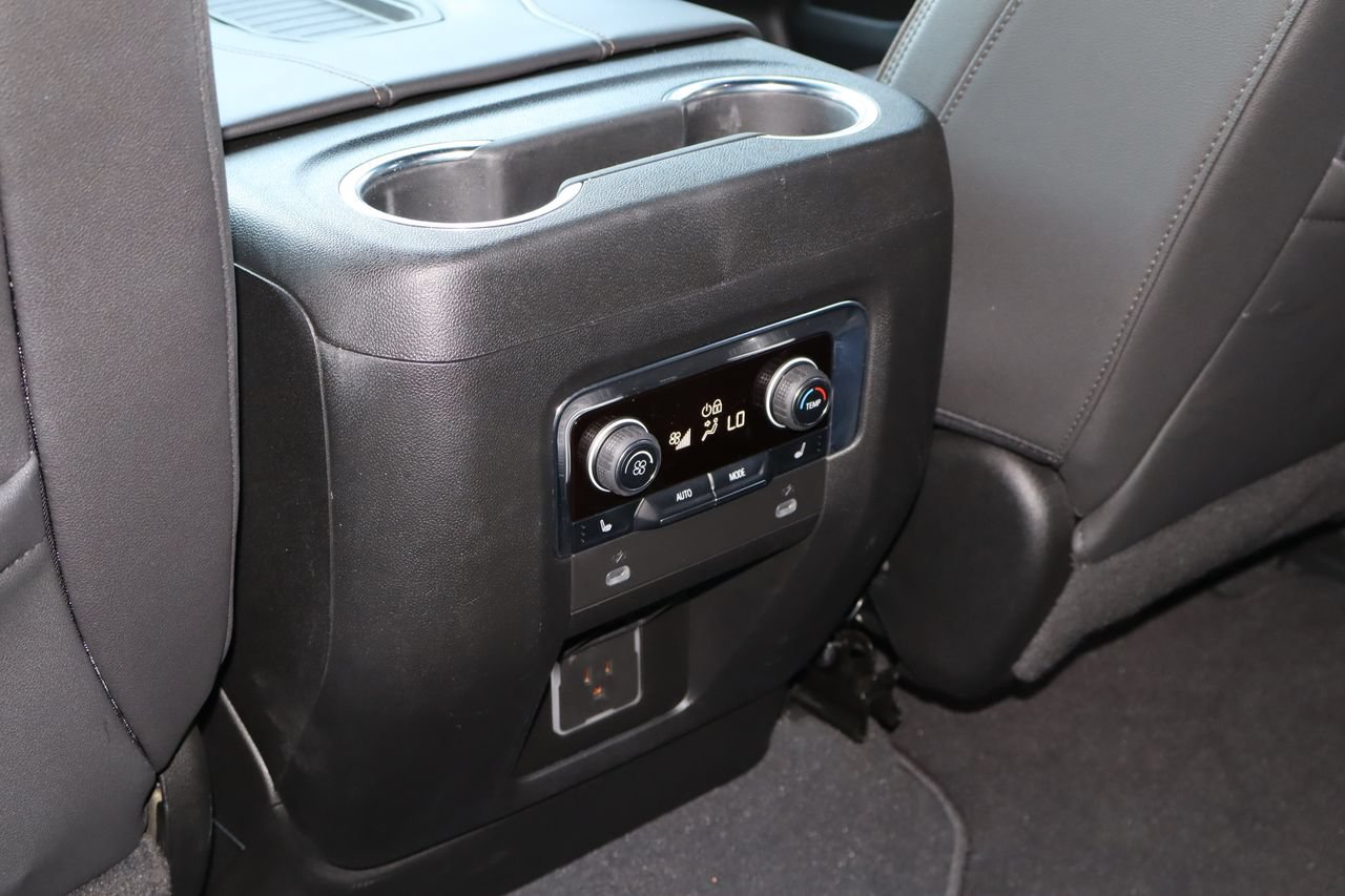Used 2023 Chevrolet Tahoe High Country w/ LPO, Illumination Package RWD image 21