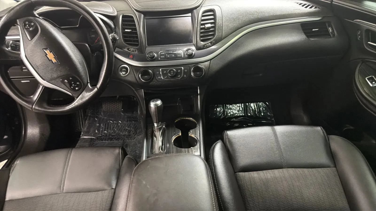 Used 2018 Chevrolet Impala LT FWD image 16