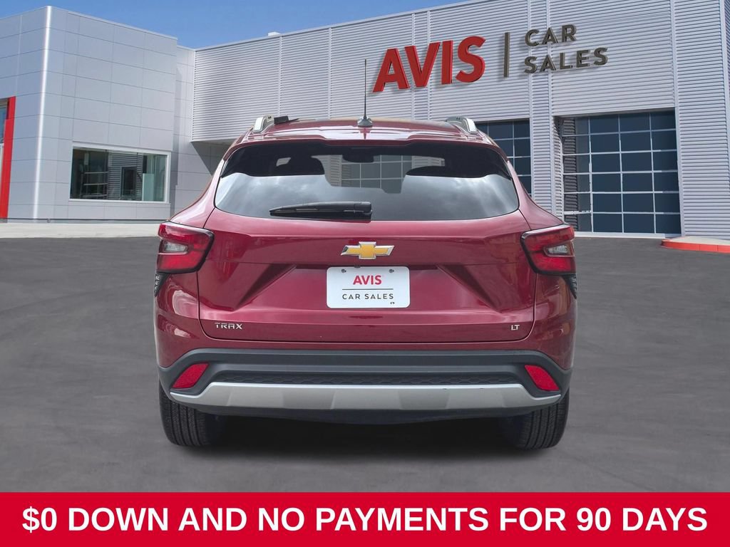 Used 2025 Chevrolet Trax LT w/ LT Convenience Package FWD image 7
