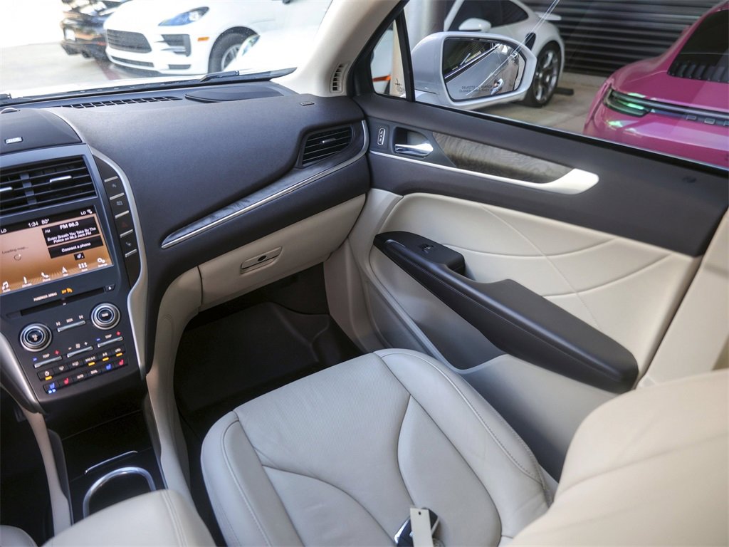 Used 2019 Lincoln MKC Reserve w/ MKC Technology Package image 34