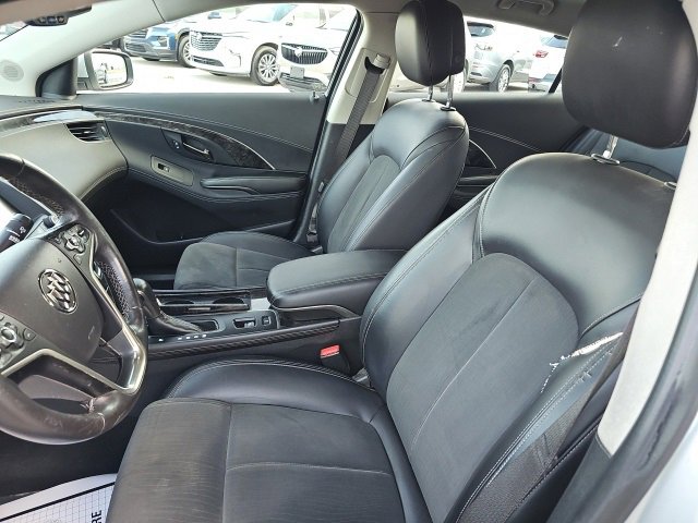 Used 2014 Buick LaCrosse Base image 10