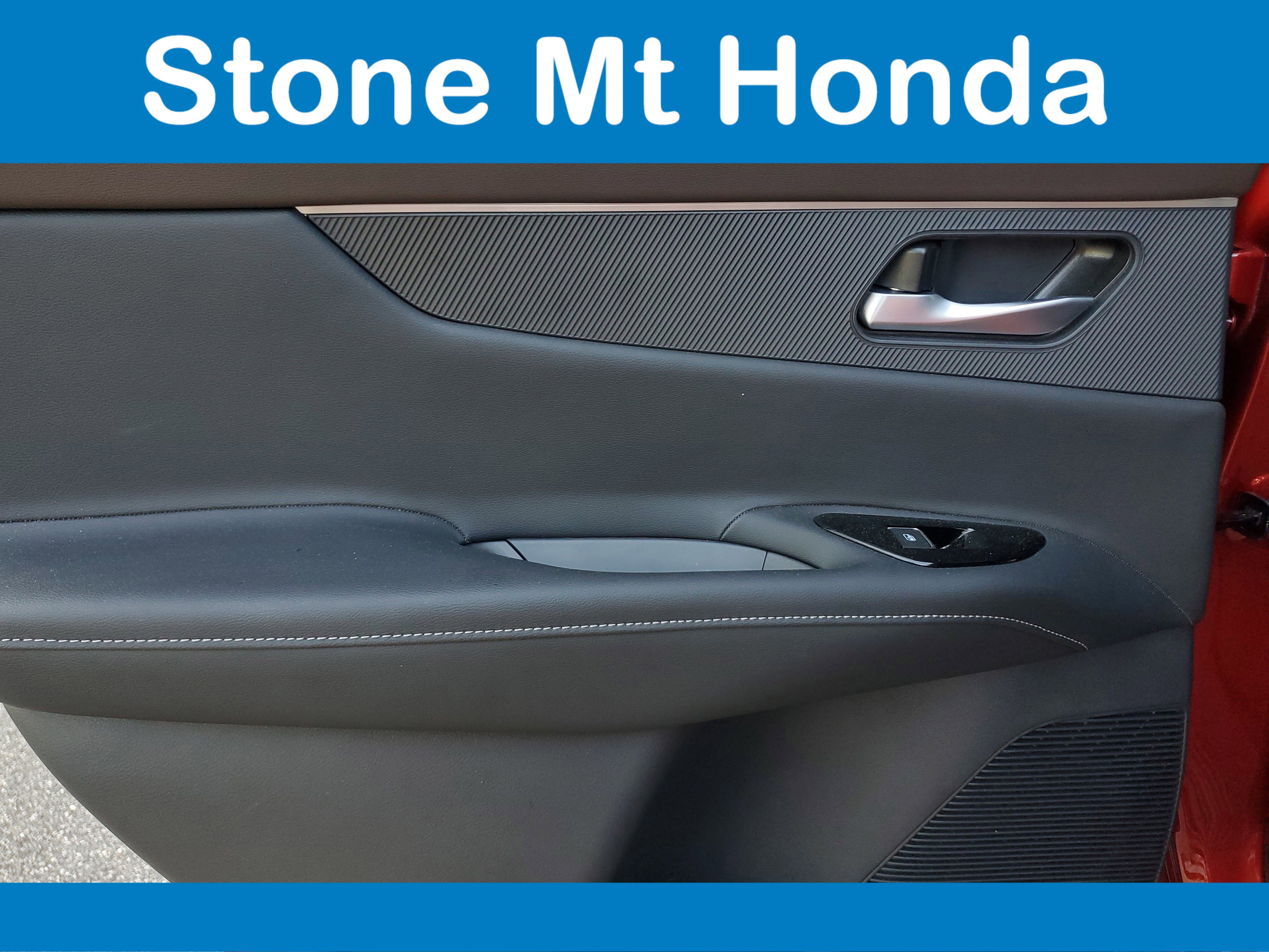 Used 2025 Nissan Murano Platinum w/ Cargo Package image 13