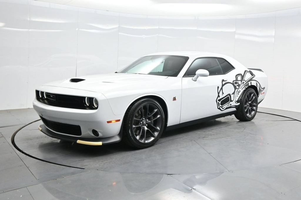 Used 2022 Dodge Challenger R/T Scat Pack w/ Driver Convenience Group RWD image 67