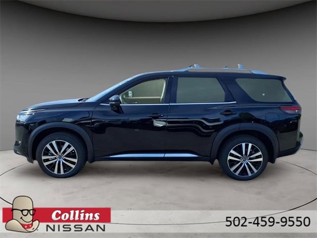 New 2025 Nissan Pathfinder Platinum image 3
