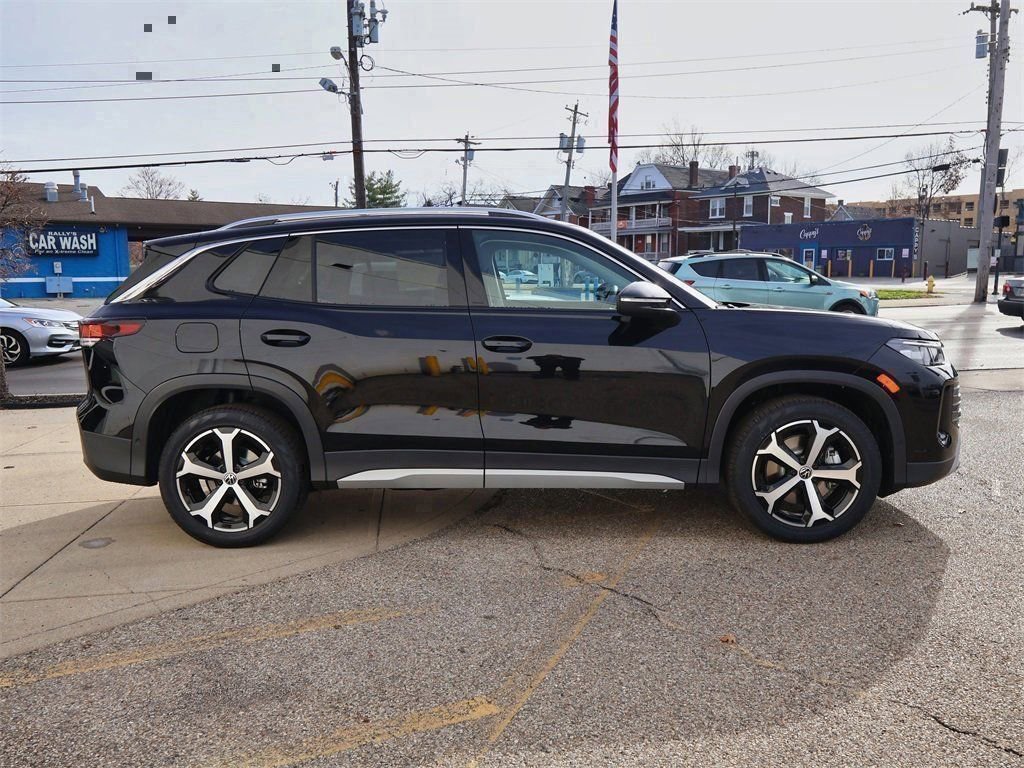 New 2026 Volkswagen Tiguan SE AWD/4WD image 6