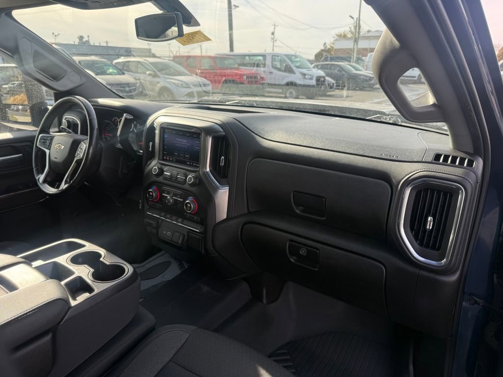 Used 2021 Chevrolet Silverado 2500 LT w/ Convenience Package image 20