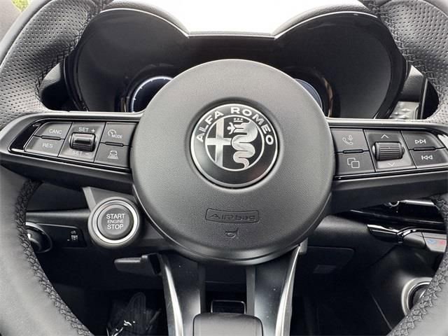 New 2025 Alfa Romeo Tonale image 20