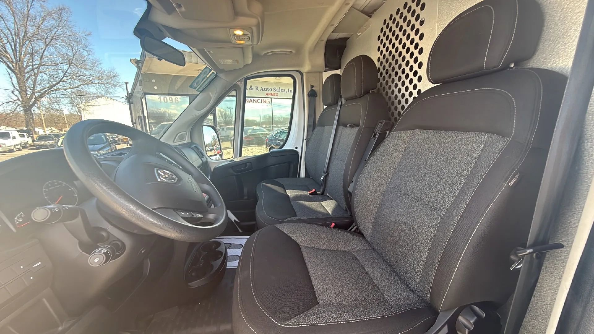 Used 2018 RAM ProMaster 1500 w/ Premium Appearance Group image 15